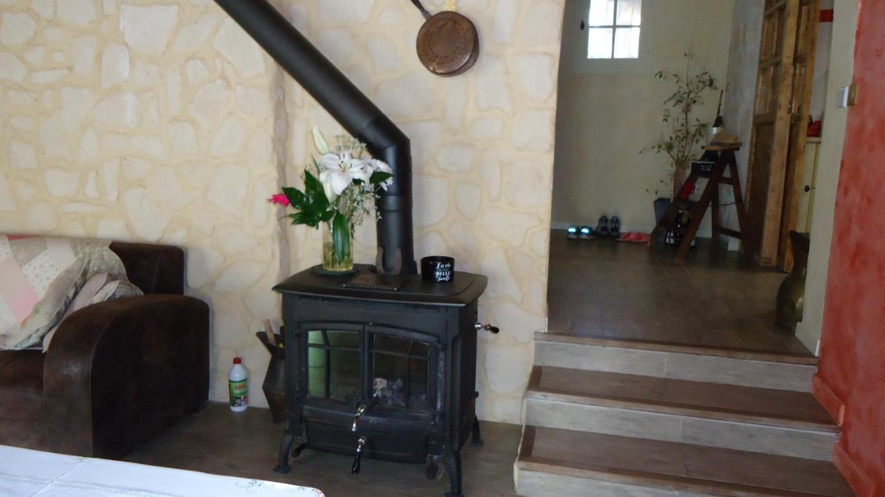 Bed and Breakfast Joelle Et Daniel Антрево Экстерьер фото