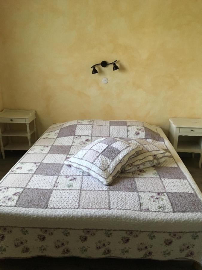Bed and Breakfast Joelle Et Daniel Антрево Экстерьер фото